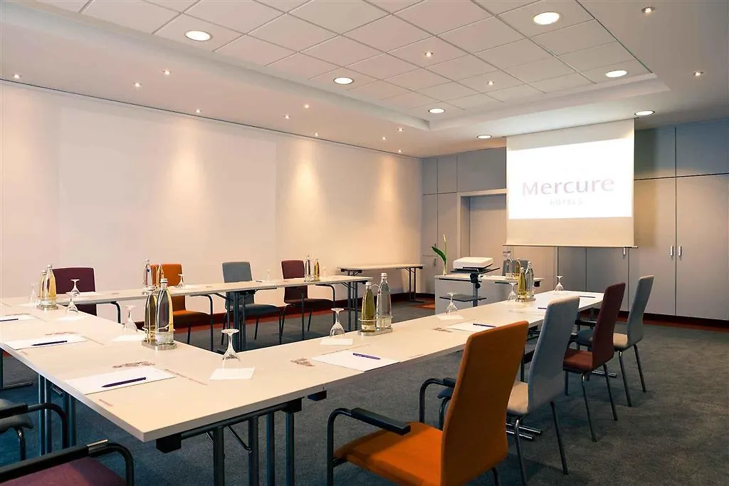 Mercure Hotel Stuttgart Airport Messe 4*,
